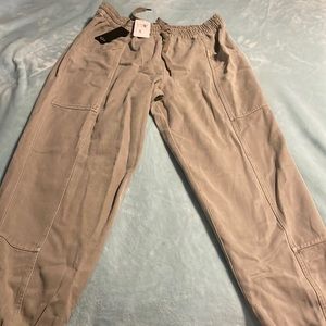 NWT Rails Haven Jogger